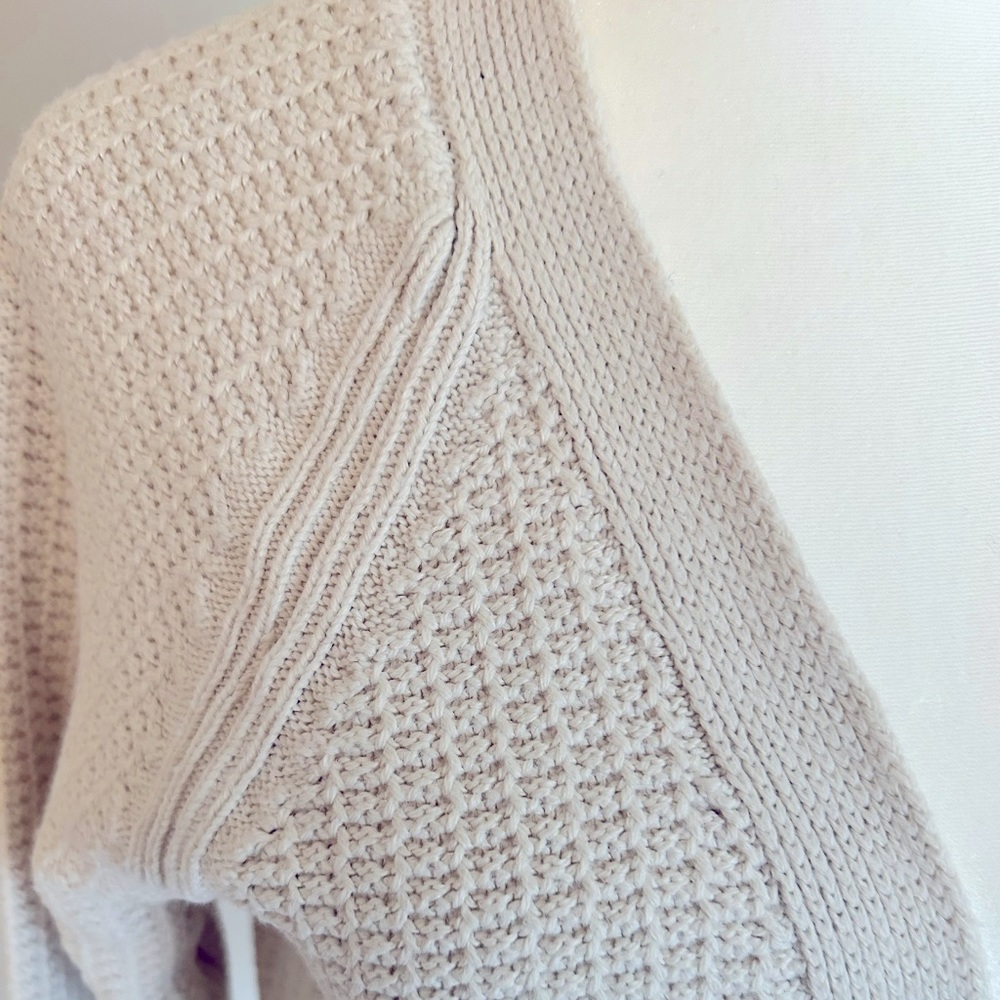 Fatface sweater. Size 4. Cardigan. Gorgeous neutral